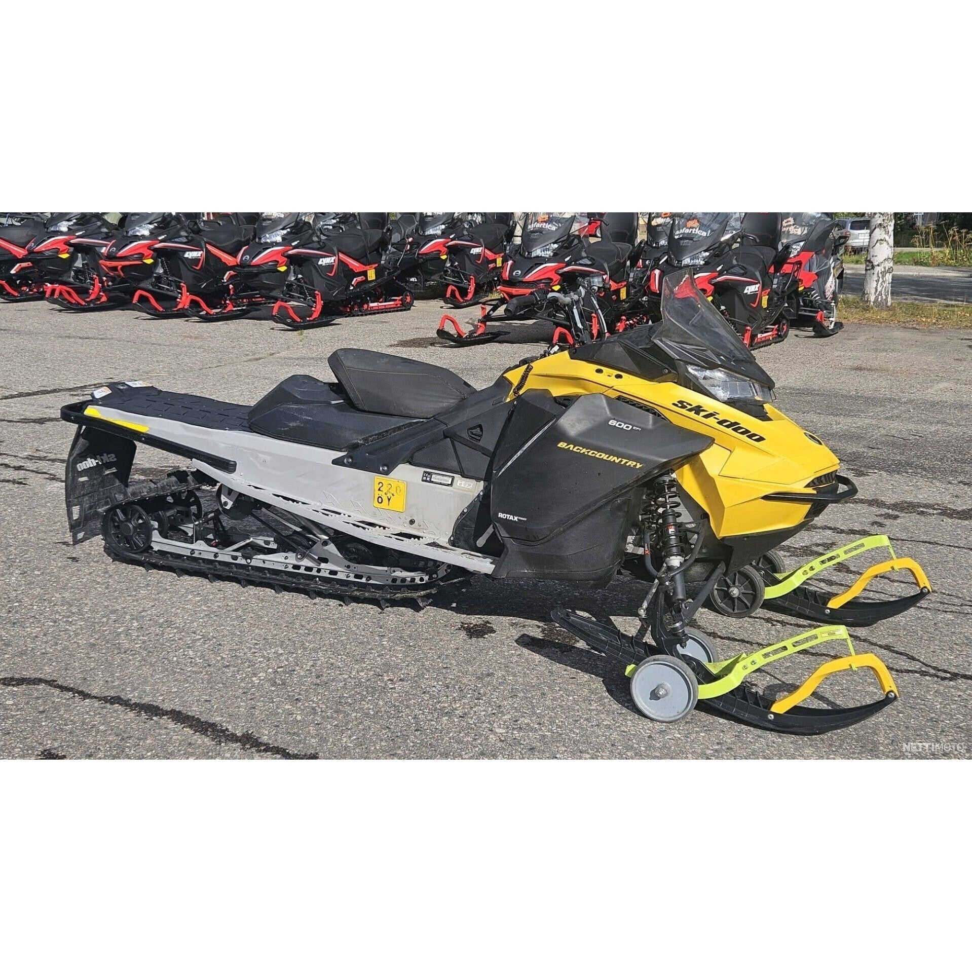 SKI-DOO BACKCOUTNRY 600 EFI 2023