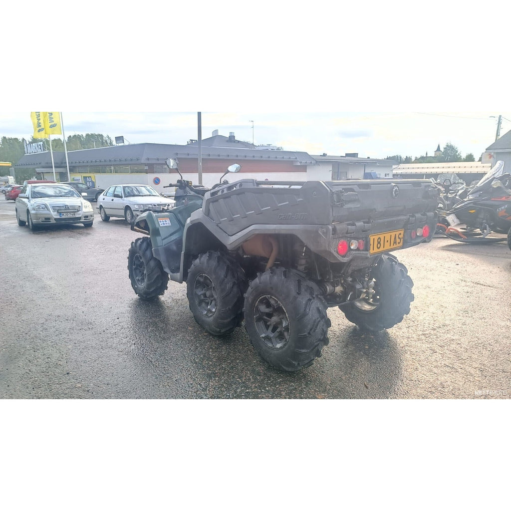 Can-Am Outlander 6x6 MAX 650 2022