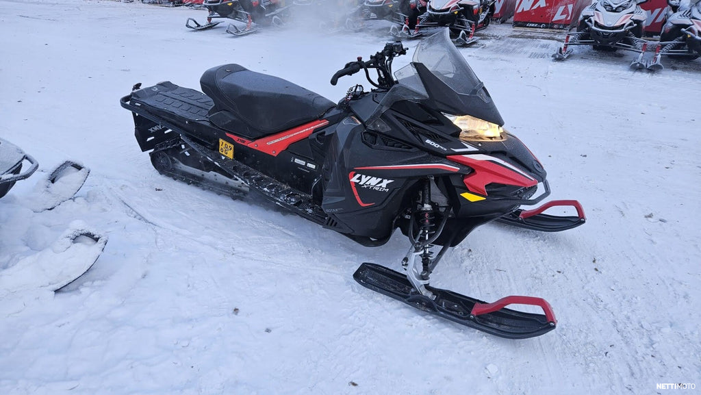 LYNX X-TRIM 600 ACE 3700 2020