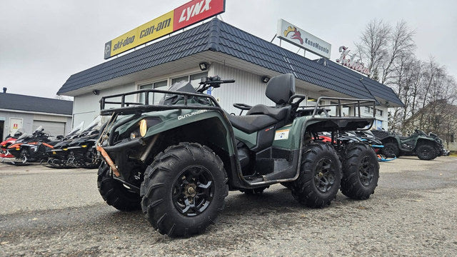 CAN-AM OUTLANDER MAX 450 6X6 2024