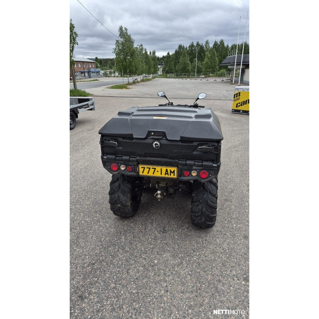 CAN-AM OUTLANDER 6X6 650 2020