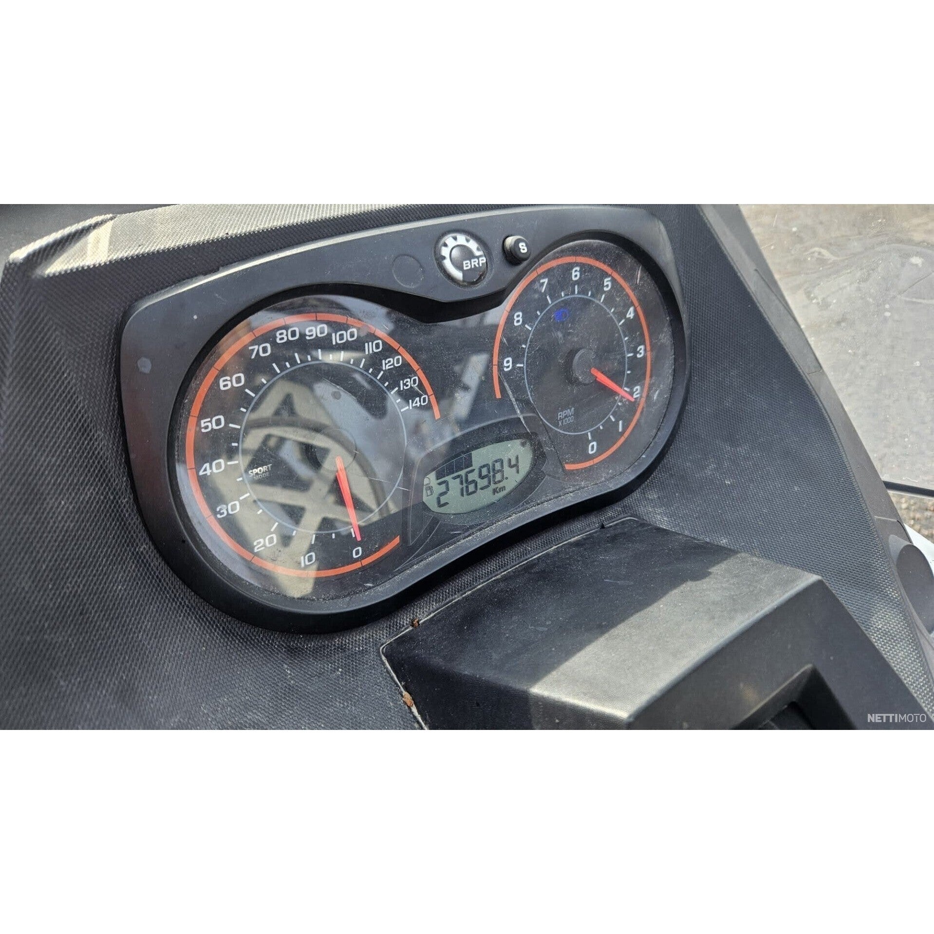 SKIDOO TUNDRA 600 ACE 2015