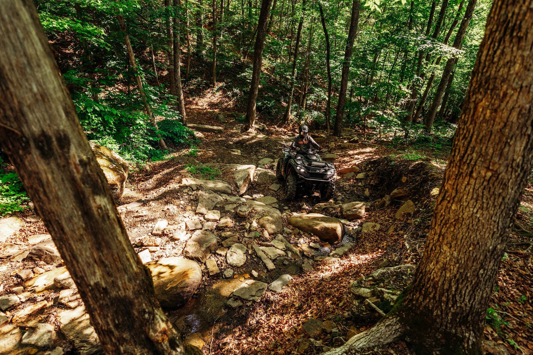 Can-Am MY27 Outlander MAX XT-P T ABS 1000R T3b – toimintakuva, väritys voi poiketa