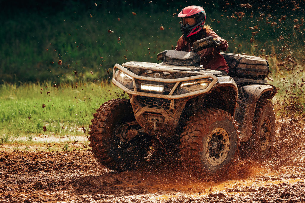 Can-Am MY27 Outlander MAX BACKCOUNTRY T 1000R T3b - 60km/h 10.25in Touchscreen – toimintakuva, väritys voi poiketa