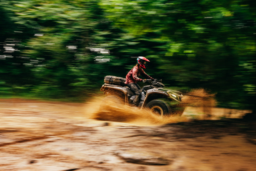 Can-Am MY27 Outlander MAX BACKCOUNTRY T 1000R T3b - 60km/h 10.25in Touchscreen – toimintakuva, väritys voi poiketa