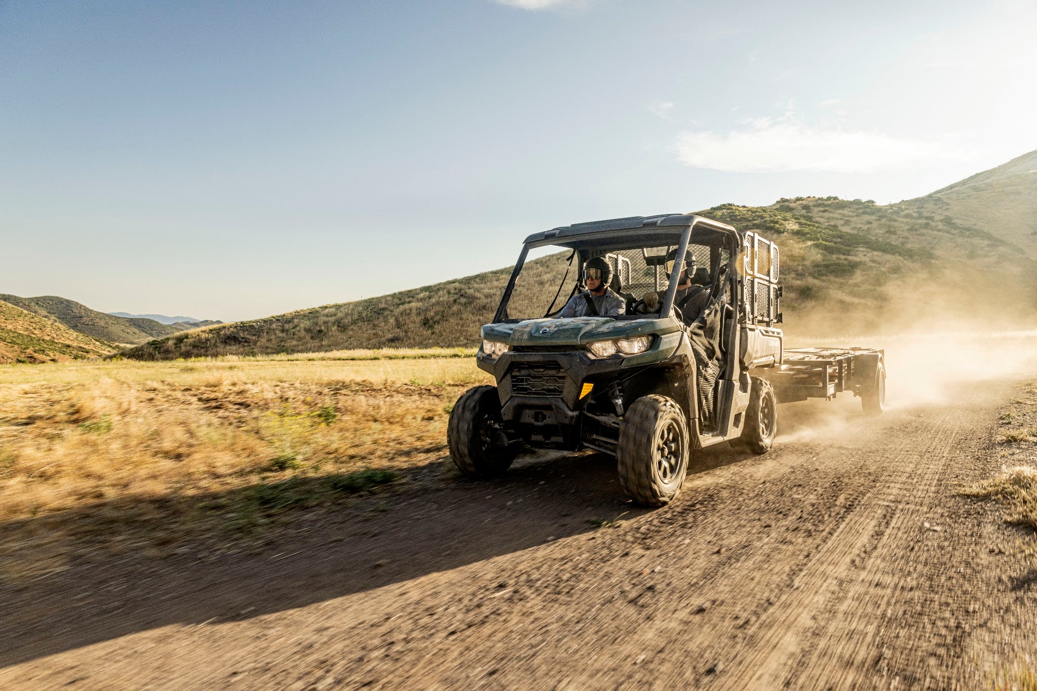 Can-Am MY27 Traxter XU T HD7 T1b - 60km/h – toimintakuva, väritys voi poiketa