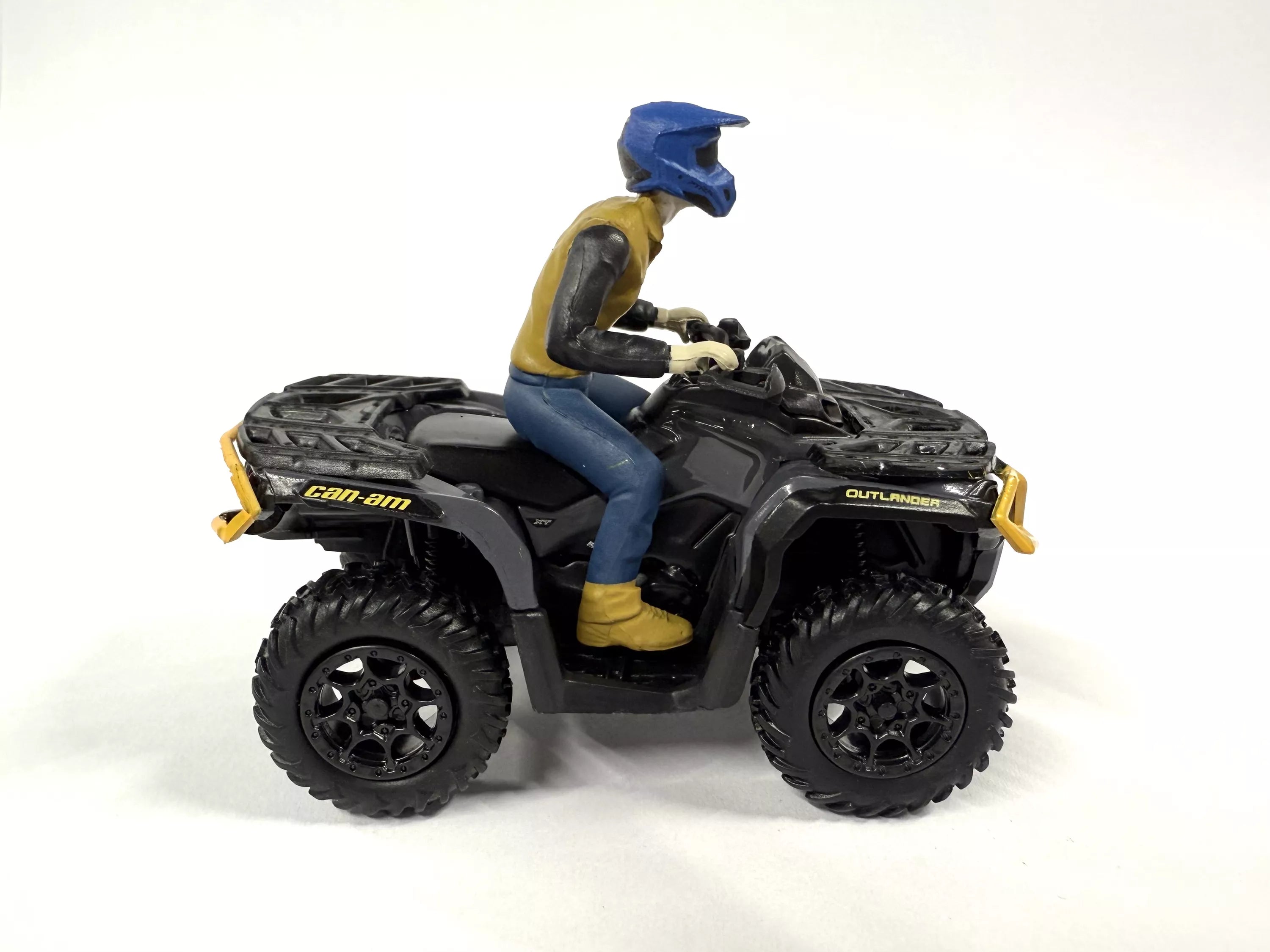 MODEL 1:32 OUTLANDER XT 1000R OS