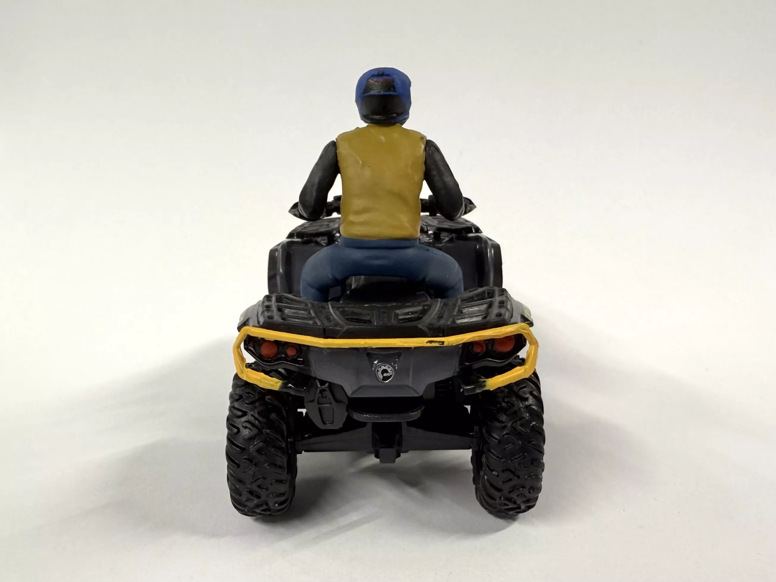 MODEL 1:32 OUTLANDER XT 1000R OS