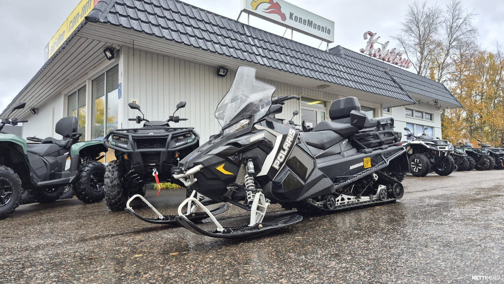 POLARIS TITAN 800 2017