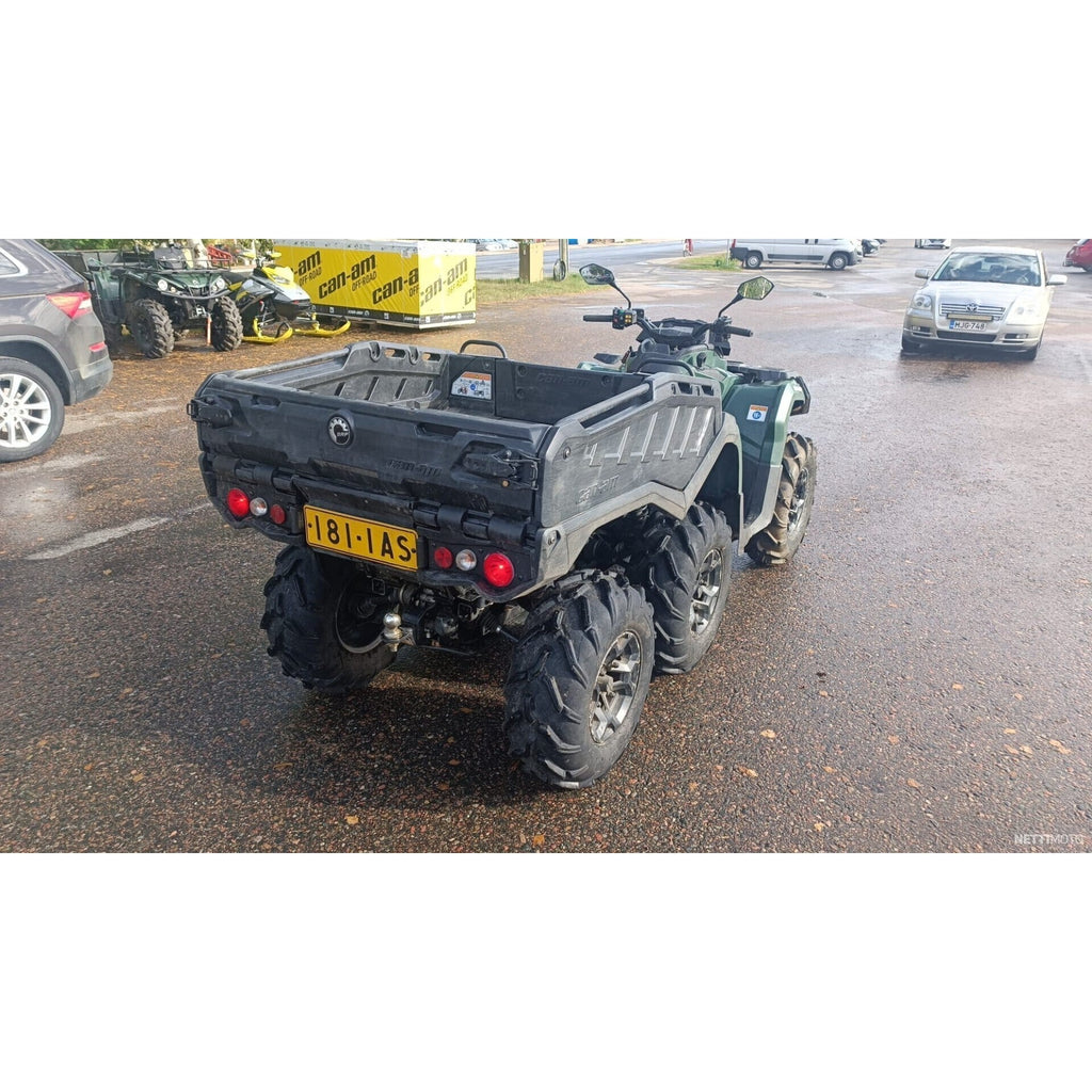 Can-Am Outlander 6x6 MAX 650 2022