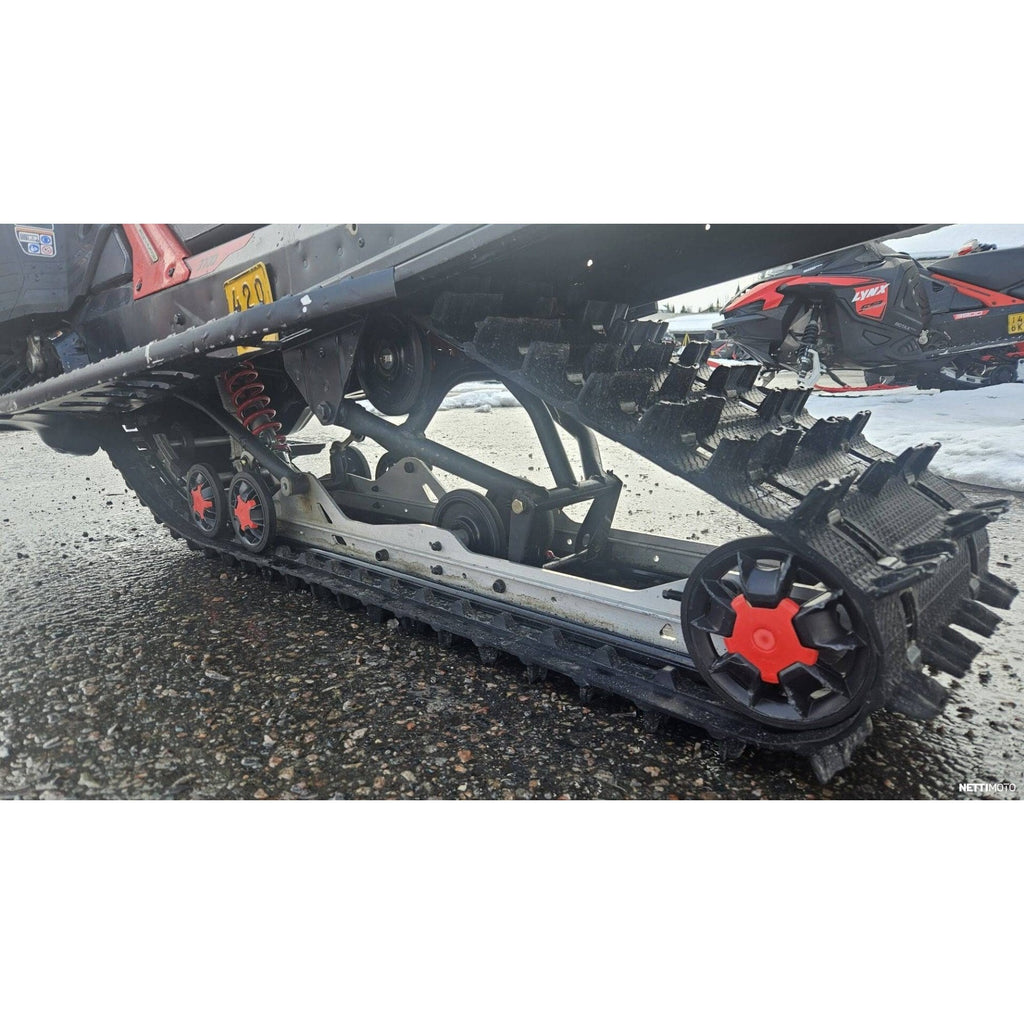 LYNX X-TRIM STD 600 ACE 3700 2021