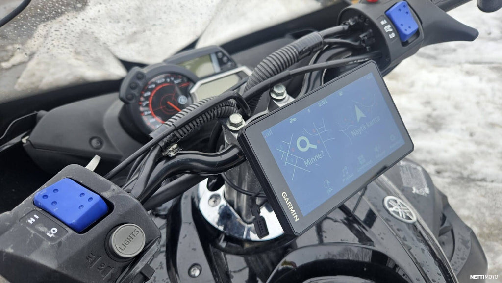 YAMAHA APEX SE 1000 2011