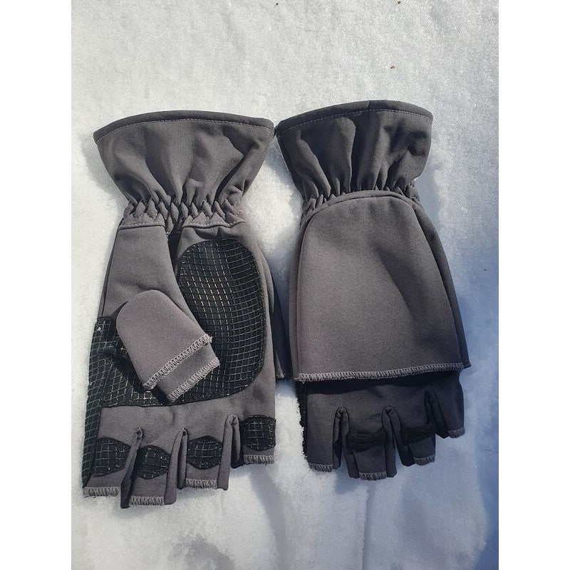 Vettähylkivästä kankaasta valmistettu kynsikäs sormihupulla ja grippikämmenellä