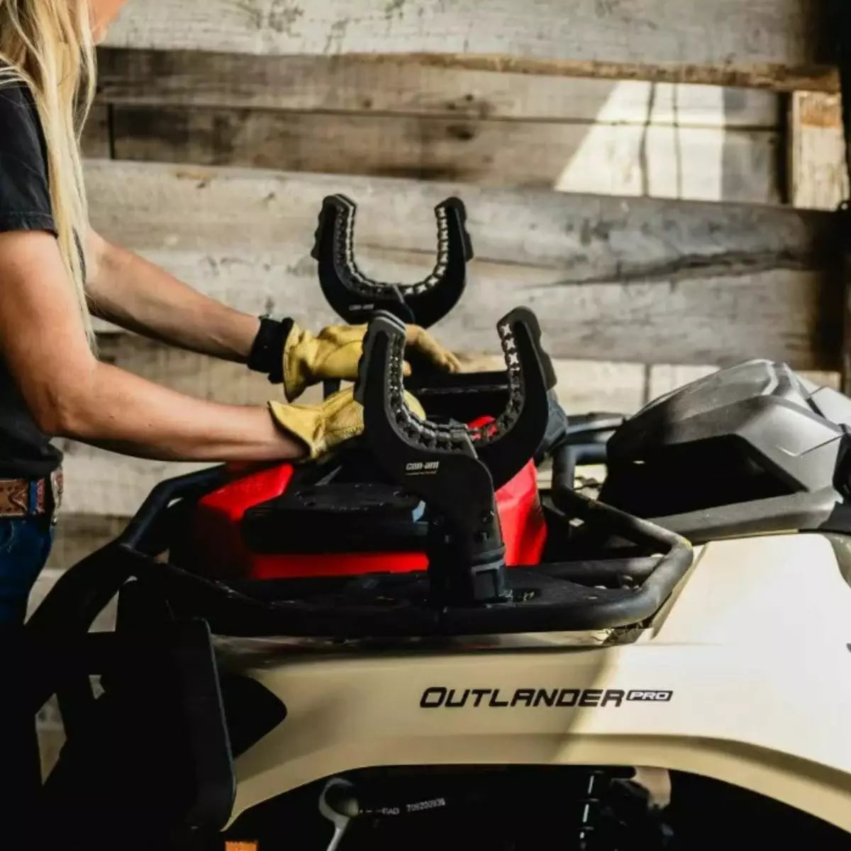 LINQ MOUNTED GEAR GRIPS KIT