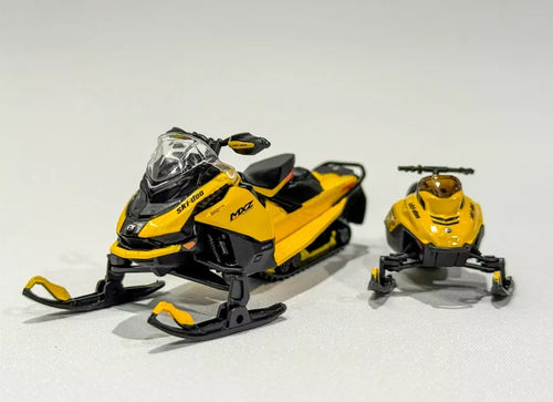 SKI-DOO PIENOISMALLIT 1:32 MXZ BLIZZARD + 120CC LASTEN KELKKA